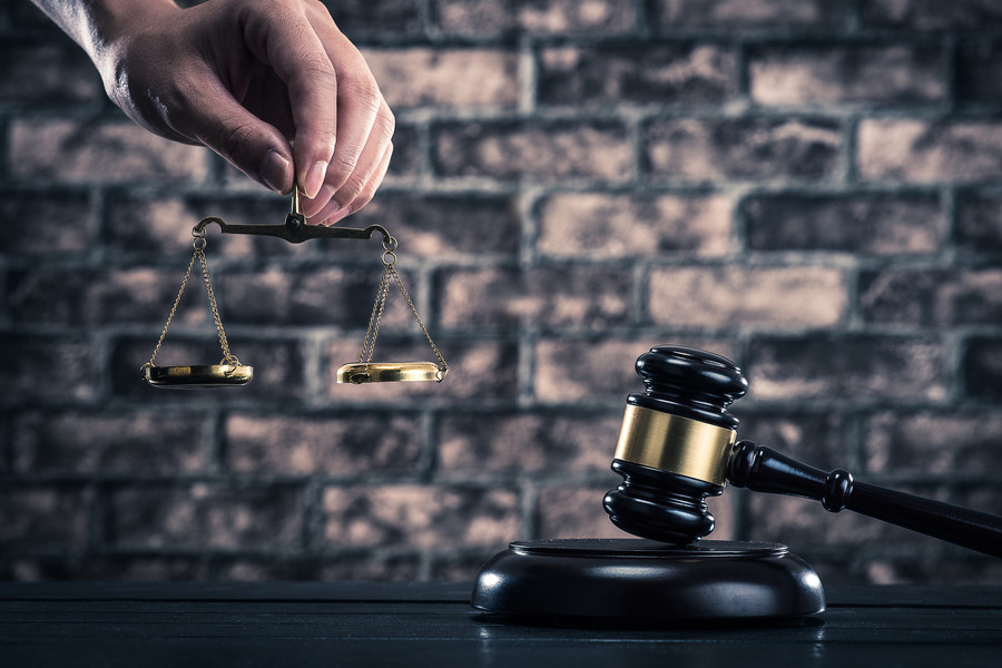 上海劳动律师视角：离职员工申请劳动仲裁的关键要点与策略