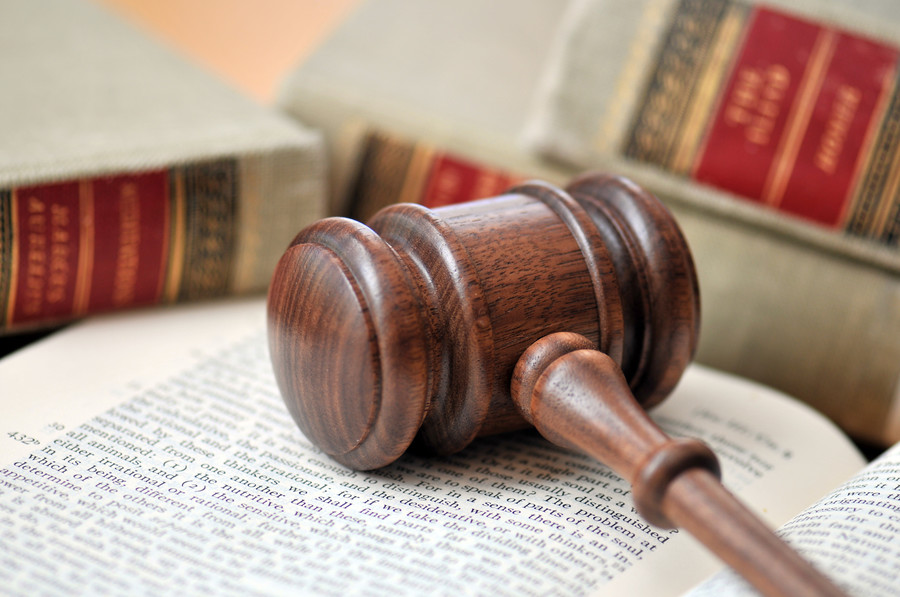 上海劳动仲裁律师视角下劳动仲裁律师费的多元考量与解析