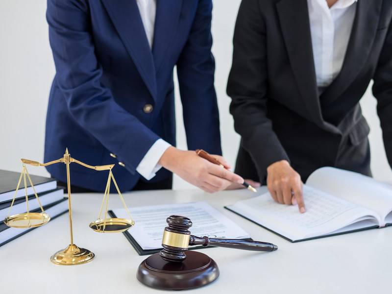 上海劳动纠纷律师视角下劳动合同补签与拒绝的相关问题探讨